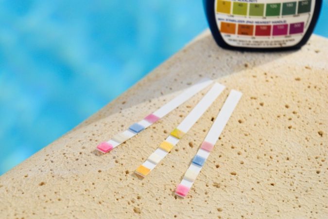 Swimming Pool Test Strips